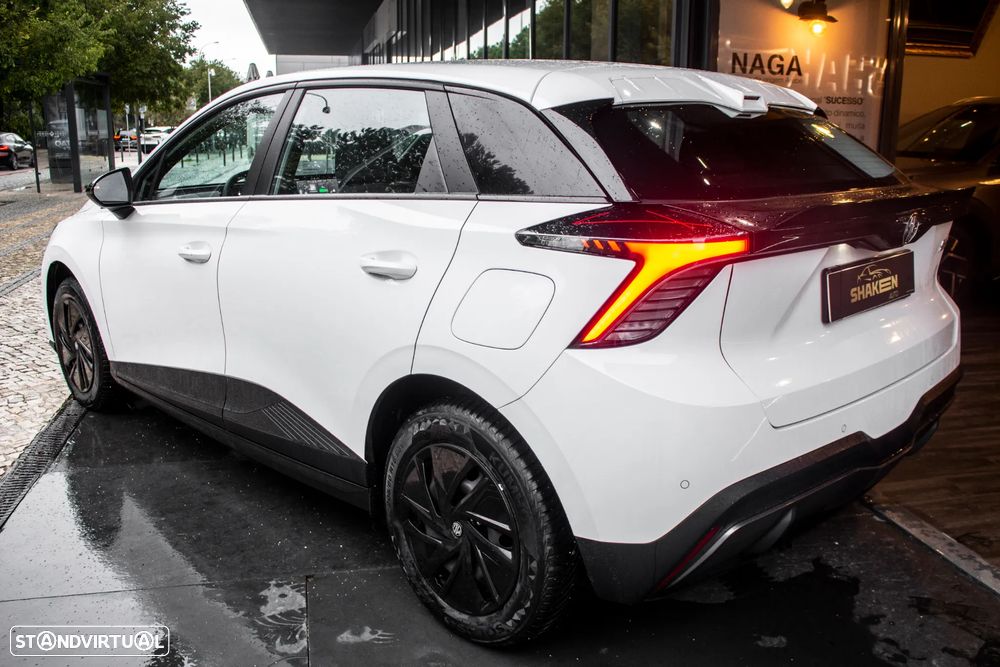 MG MG4 4 Standard - 3