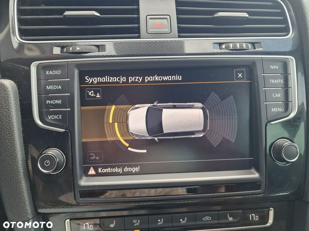 Volkswagen Golf GTD (BlueMotion Technology) - 25