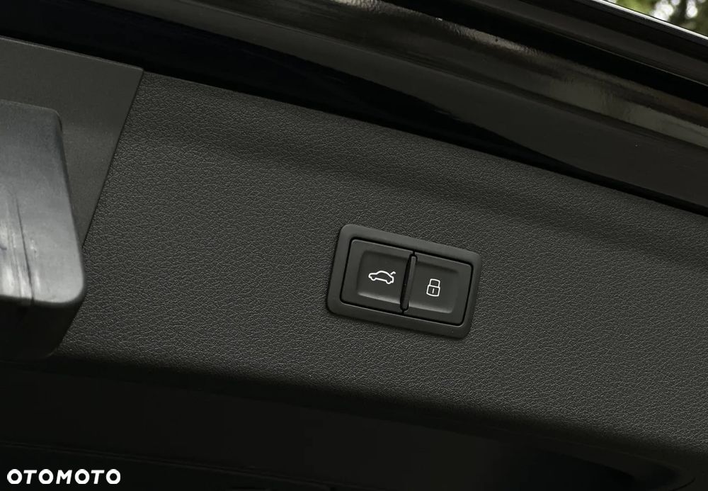 Audi Q3 40 TFSI Quattro S tronic - 23