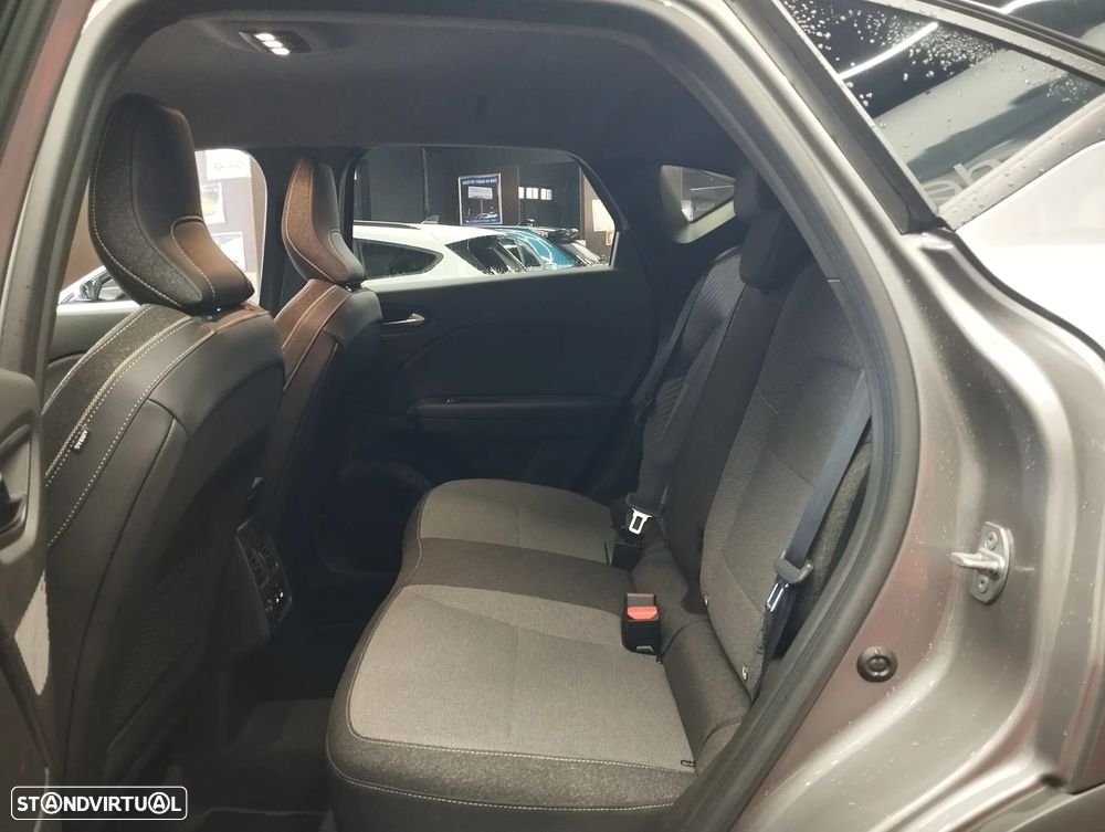 Renault Captur 1.0 TCe Techno Bi-Fuel - 14