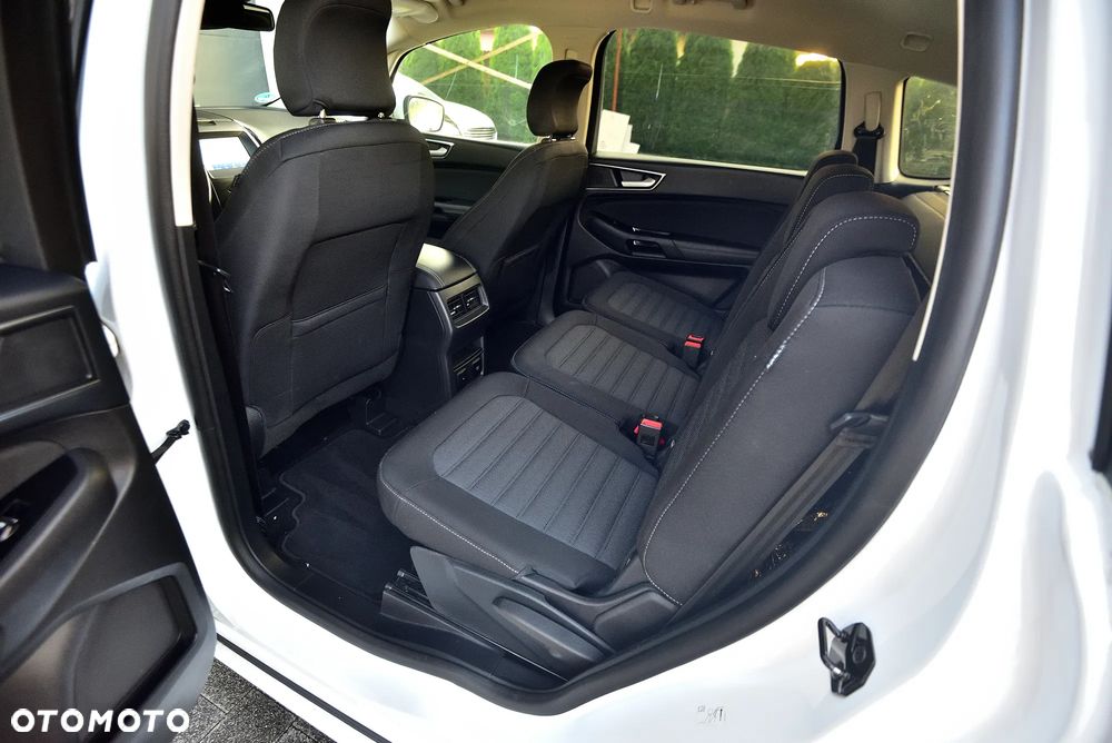 Ford S-Max 2.0 EcoBlue Titanium - 32