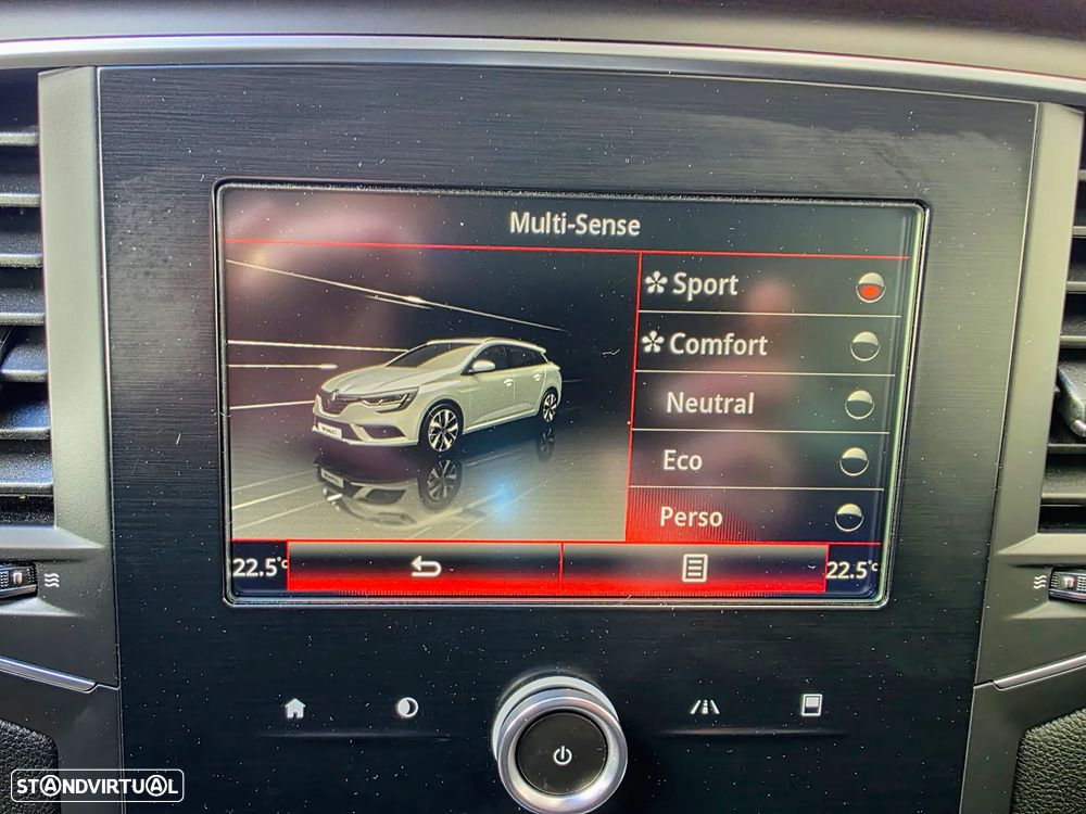 Renault Mégane Sport Tourer 1.5 dCi GT Line - 46