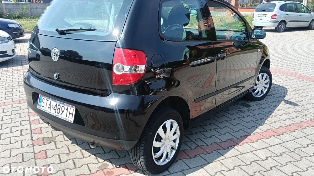 Volkswagen Fox 1.2 - 8