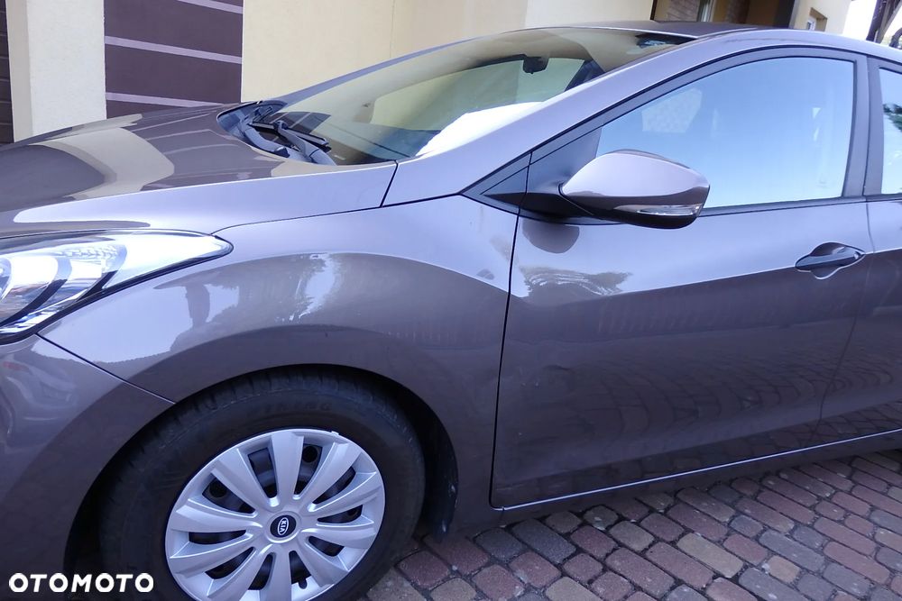 Hyundai i30 1.4 Premium - 34