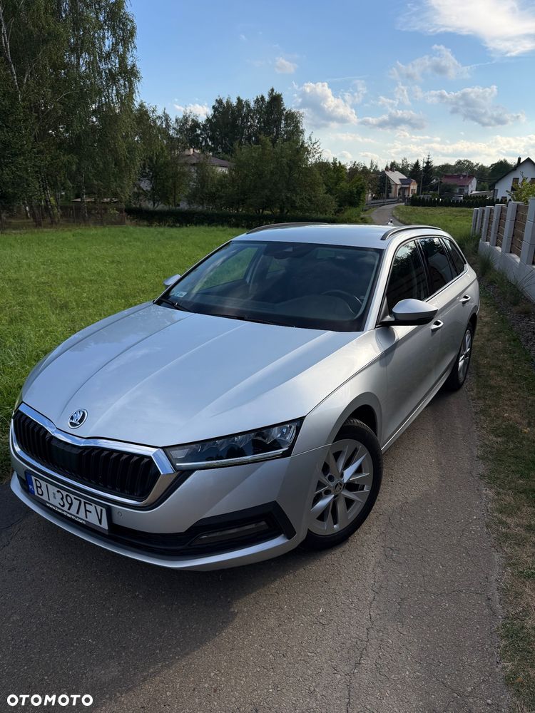 Skoda Octavia 2.0 TDI SCR Ambition DSG - 2