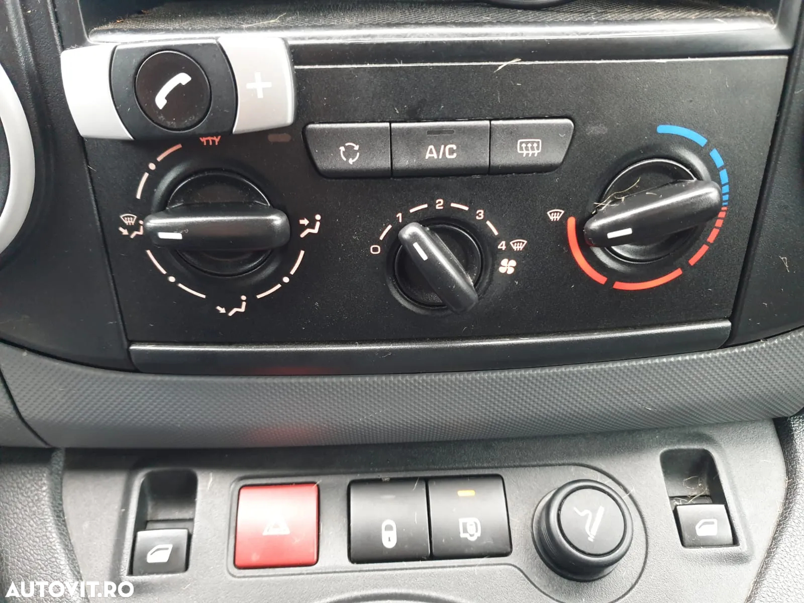 Peugeot Partner Combi 1.6 HDi 75 CP Confort FAP - 23