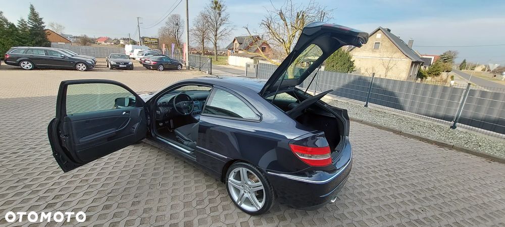 Mercedes-Benz CLC - 28