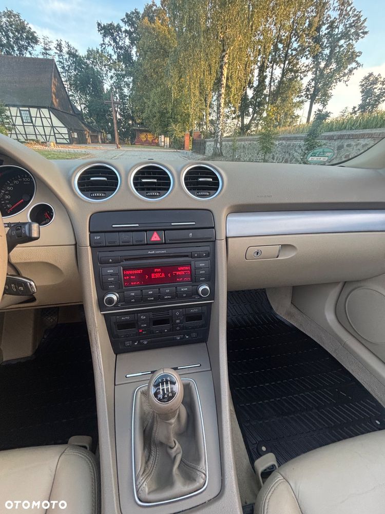 Audi A4 Cabrio 1.8 T - 28