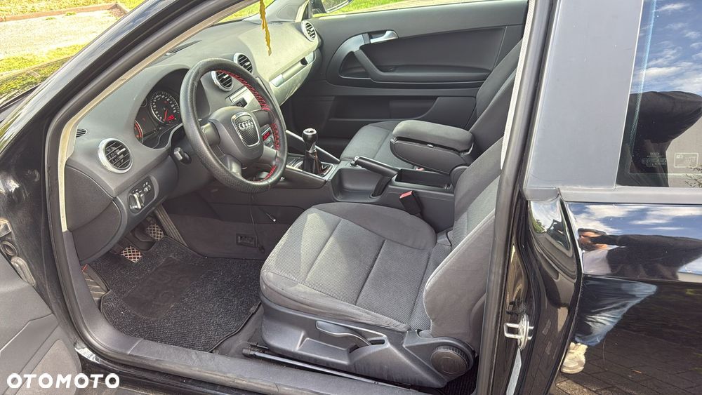 Audi A3 3-drzwiowe 1.6 Prime Line - 5