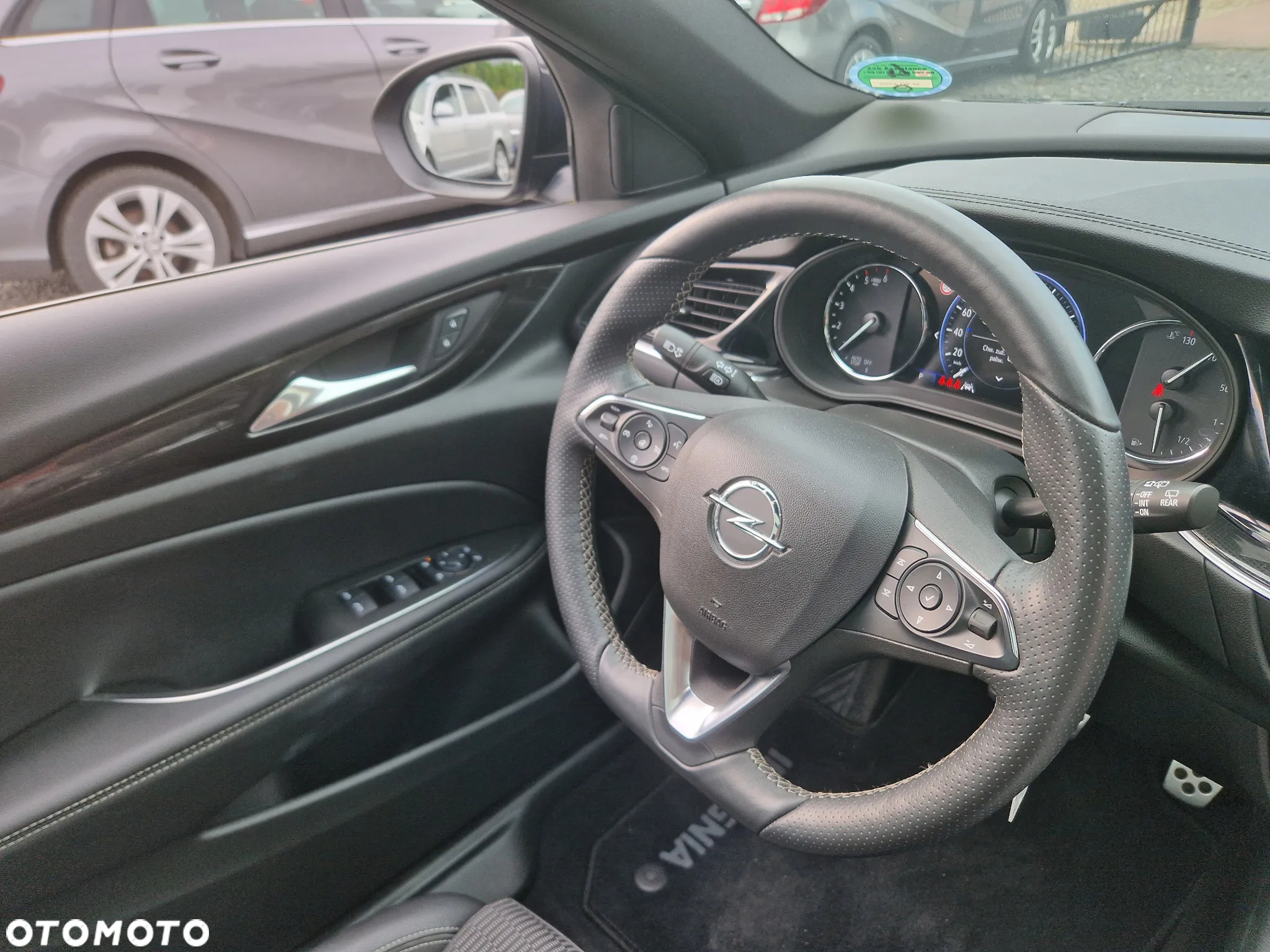 Opel Insignia 2.0 CDTI Ultimate S&S - 32