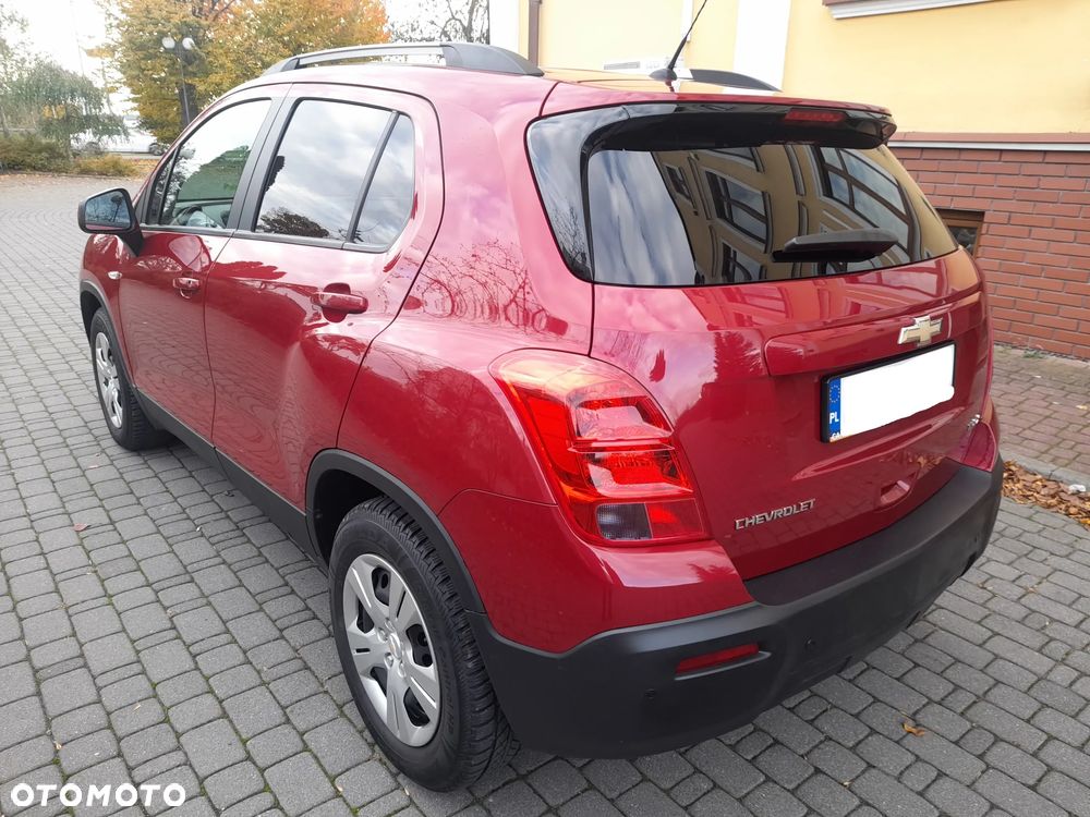 Chevrolet Trax 1.6 LS - 21