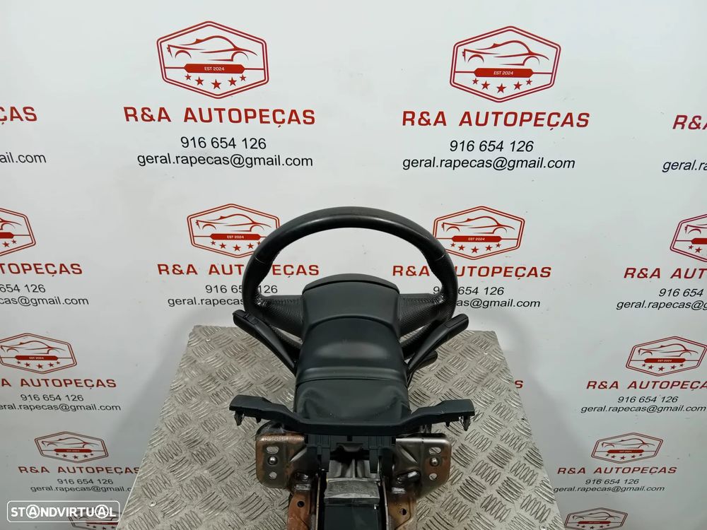 Volante Audi A5 S Line (8K0) Volante Audi A3 8P / A4 B6 B7 B8 / A5 8T / A6 C - 7