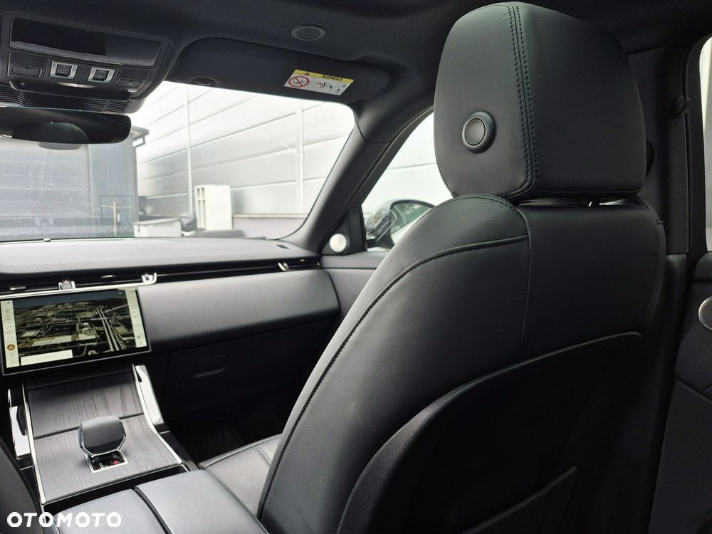 Land Rover Range Rover Evoque - 36