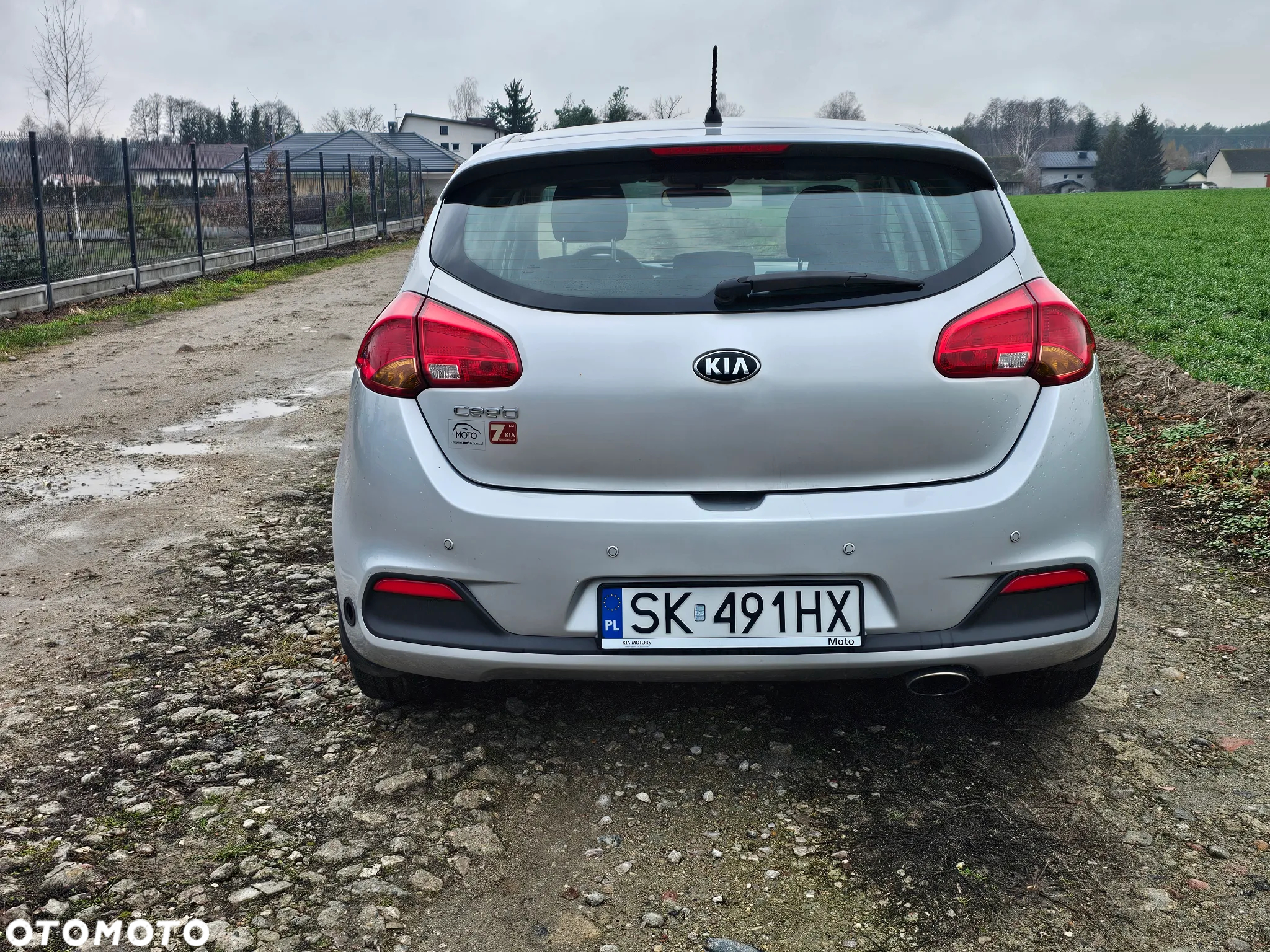 Kia Ceed Cee'd 1.4 L - 5