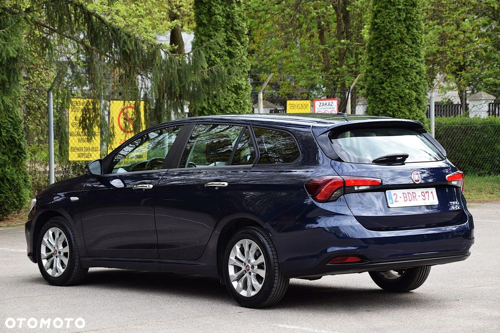 Fiat Tipo 1.4 16V More - 18