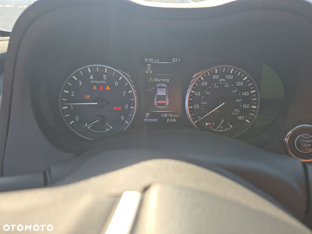 Infiniti Q60 - 9