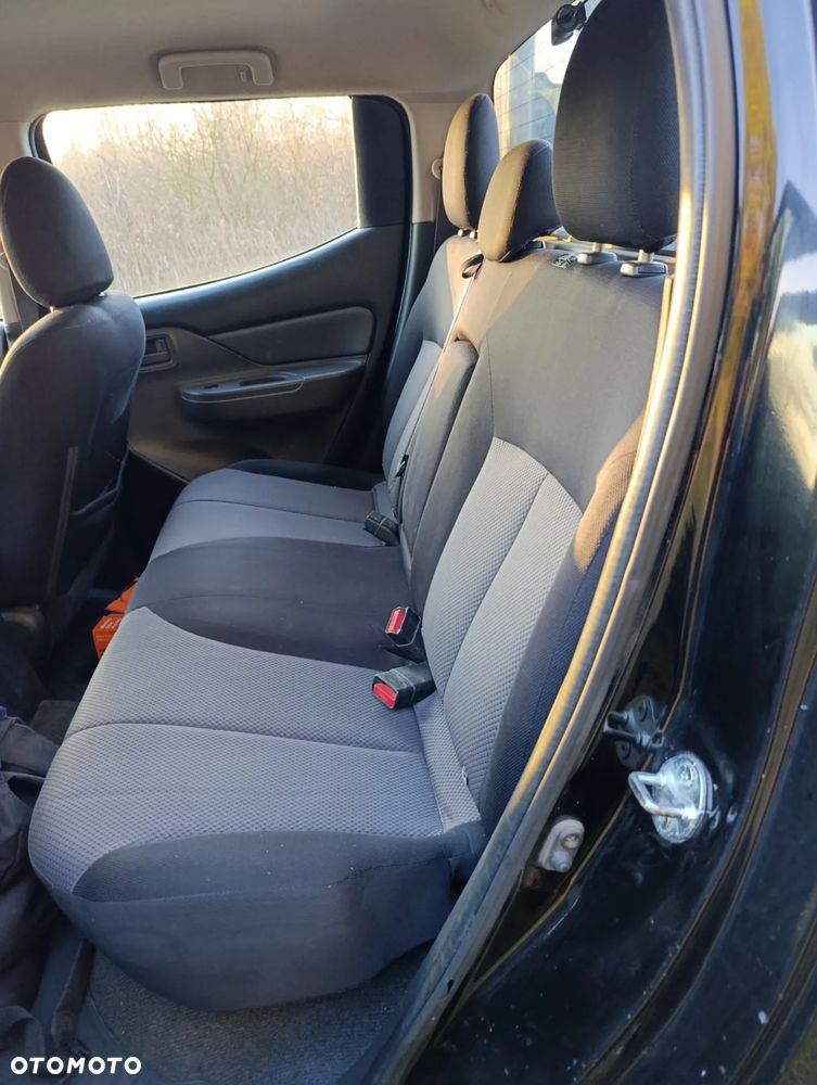 Mitsubishi L200 2.4 d DC Invite - 5