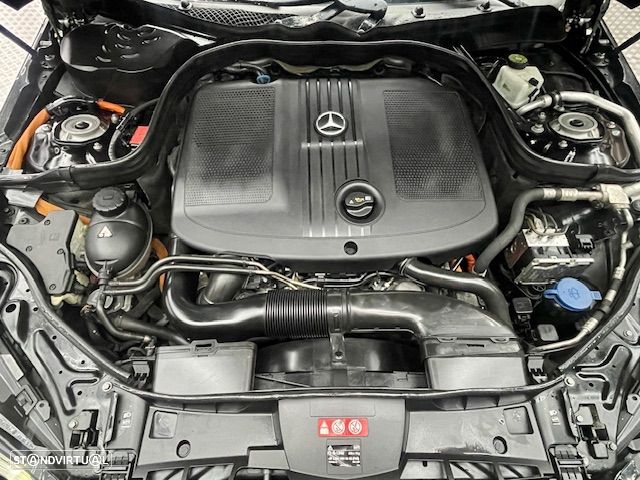 Mercedes-Benz E 300 BLUETEC Hybrid Avantgarde 107g - 40