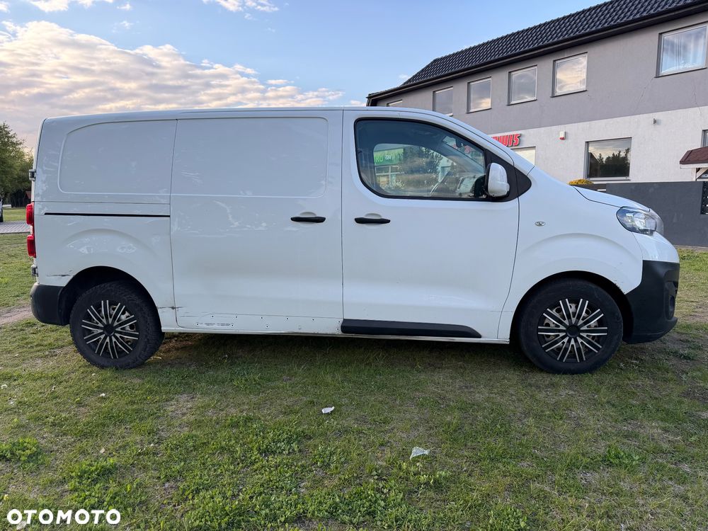 Peugeot Expert - 8