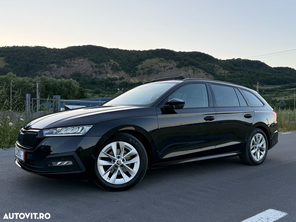 Skoda Octavia 2.0 TDI DSG Sportline - 1