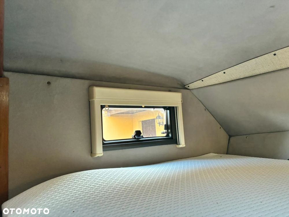 Volkswagen T4 KARMANN GIPSY - 25