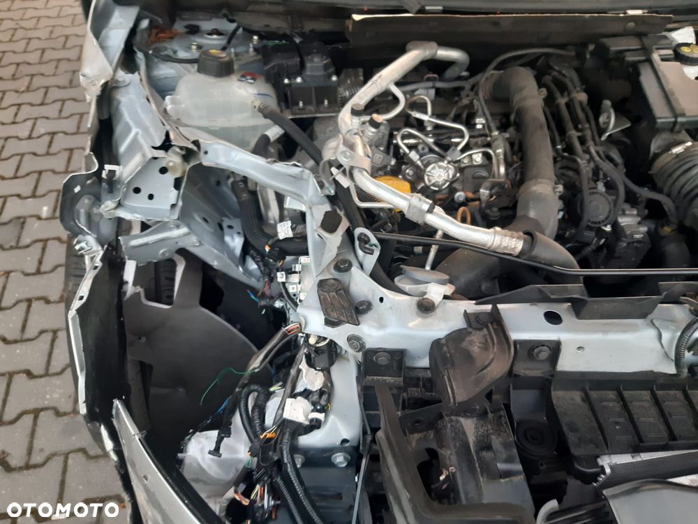 Nissan Qashqai 1.3 DIG-T MHEV N-Connecta Xtronic - 15