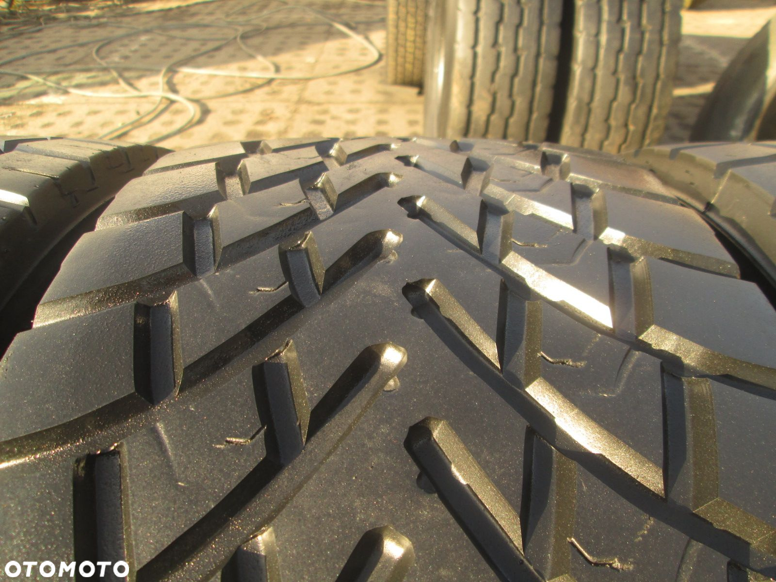 Opony ciężarowe 295/60/22.5 Goodyear ULTRA GRIP MAX D. Opony ciężarowe - 10