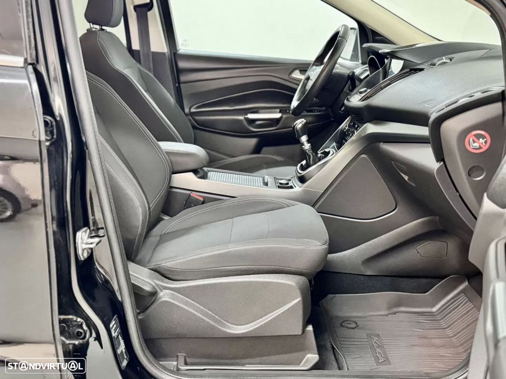 Ford Kuga 1.5 TDCi Titanium - 47