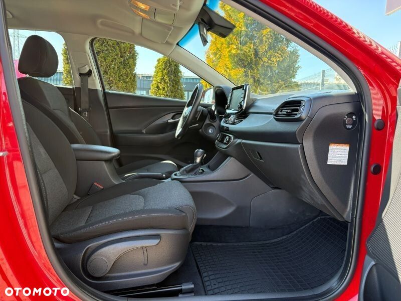 Hyundai i30 1.5 T-GDI 48V Smart DCT - 12