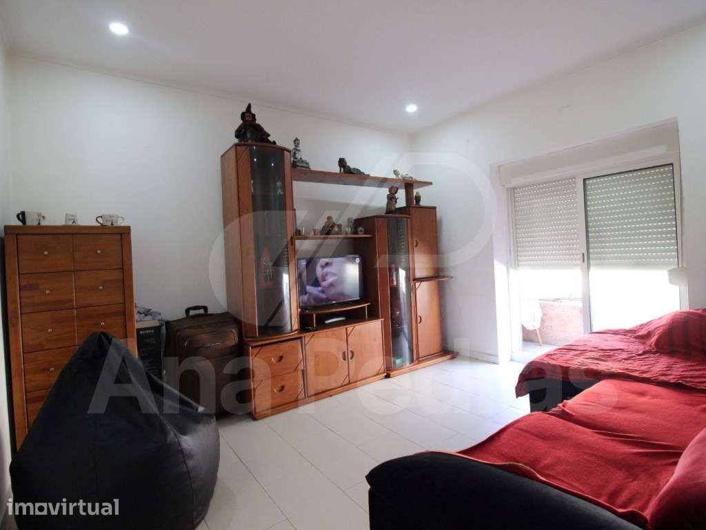 T1 Remodelado na Baixa da Banheira - Zona Central - Grande imagem: 5/6
