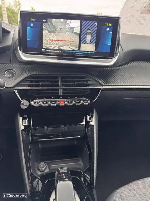 Peugeot e-208 - 8