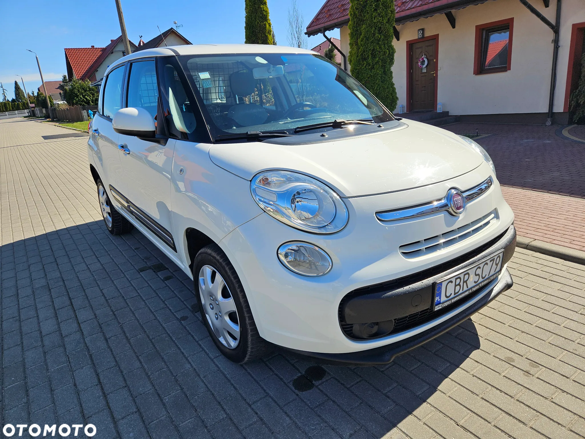 Fiat 500L Urban 0.9 8V TwinAir Natural Power Erdgas Lounge - 2