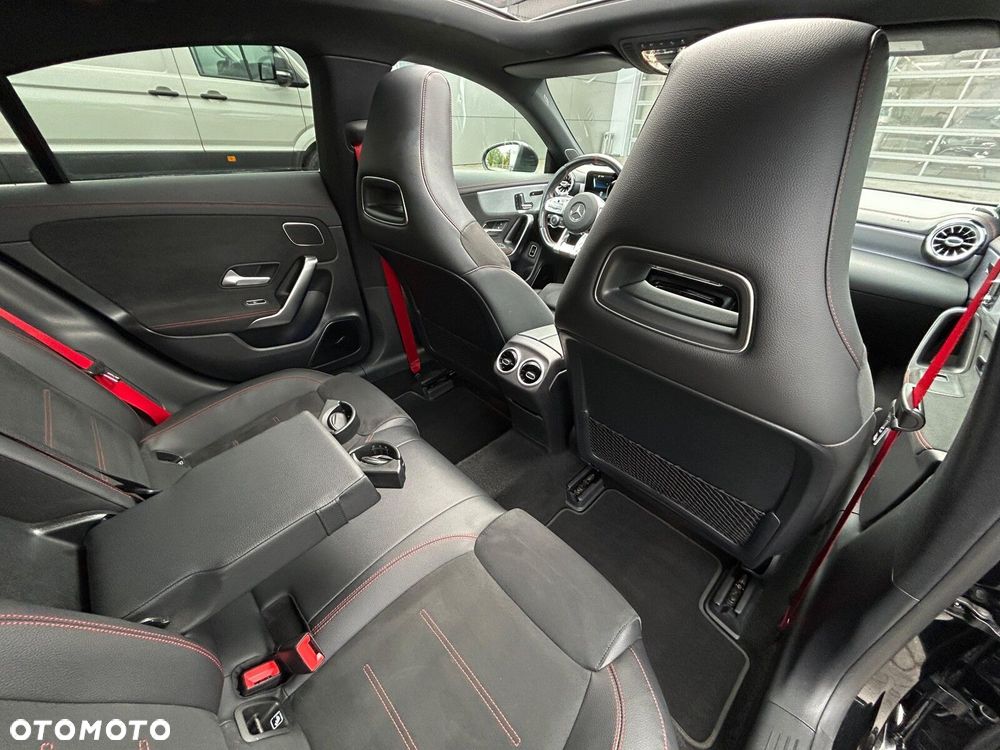Mercedes-Benz CLA AMG 35 4-Matic 7G-DCT - 9