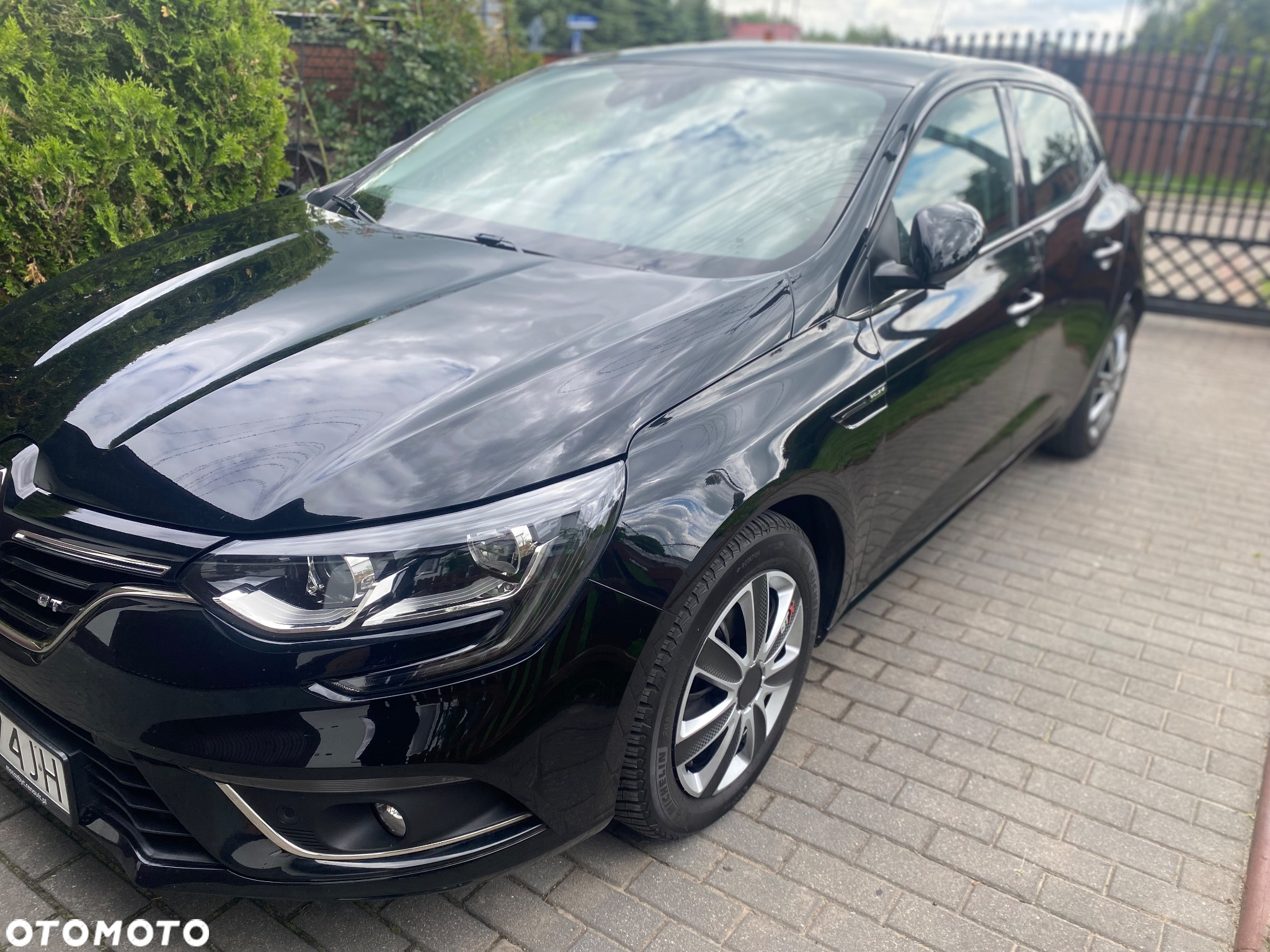 Renault Megane 1.2 Energy TCe Limited - 6