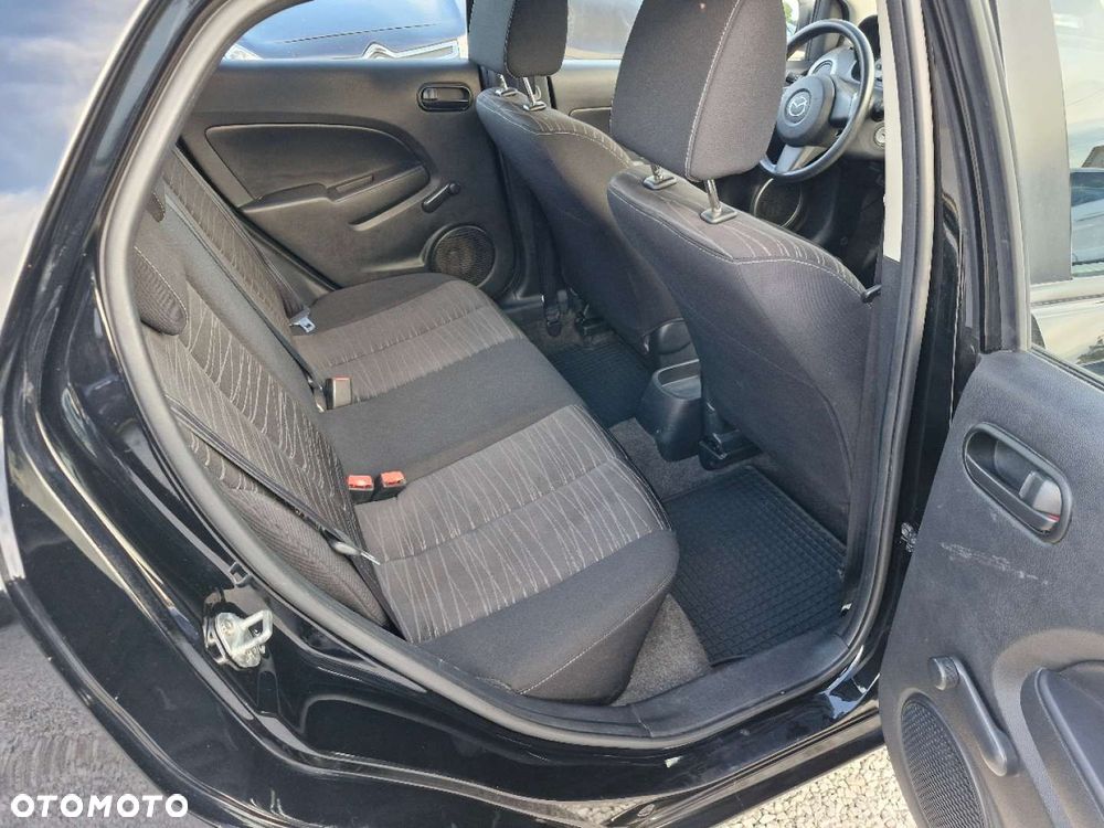 Mazda 2 - 19