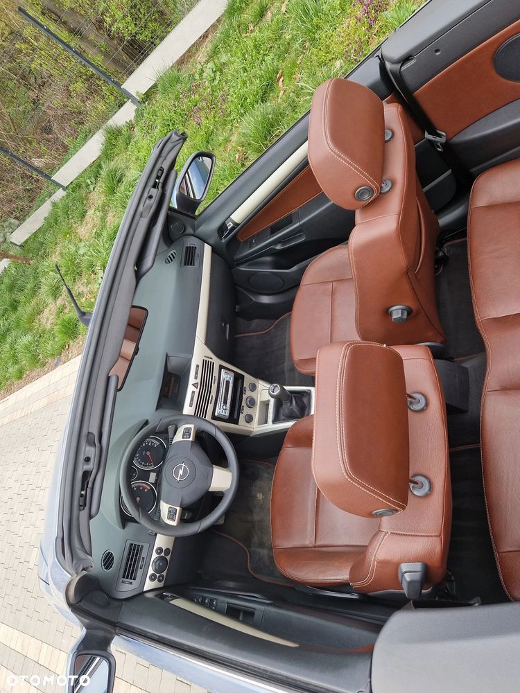 Opel Astra 1.8 Cosmo - 22