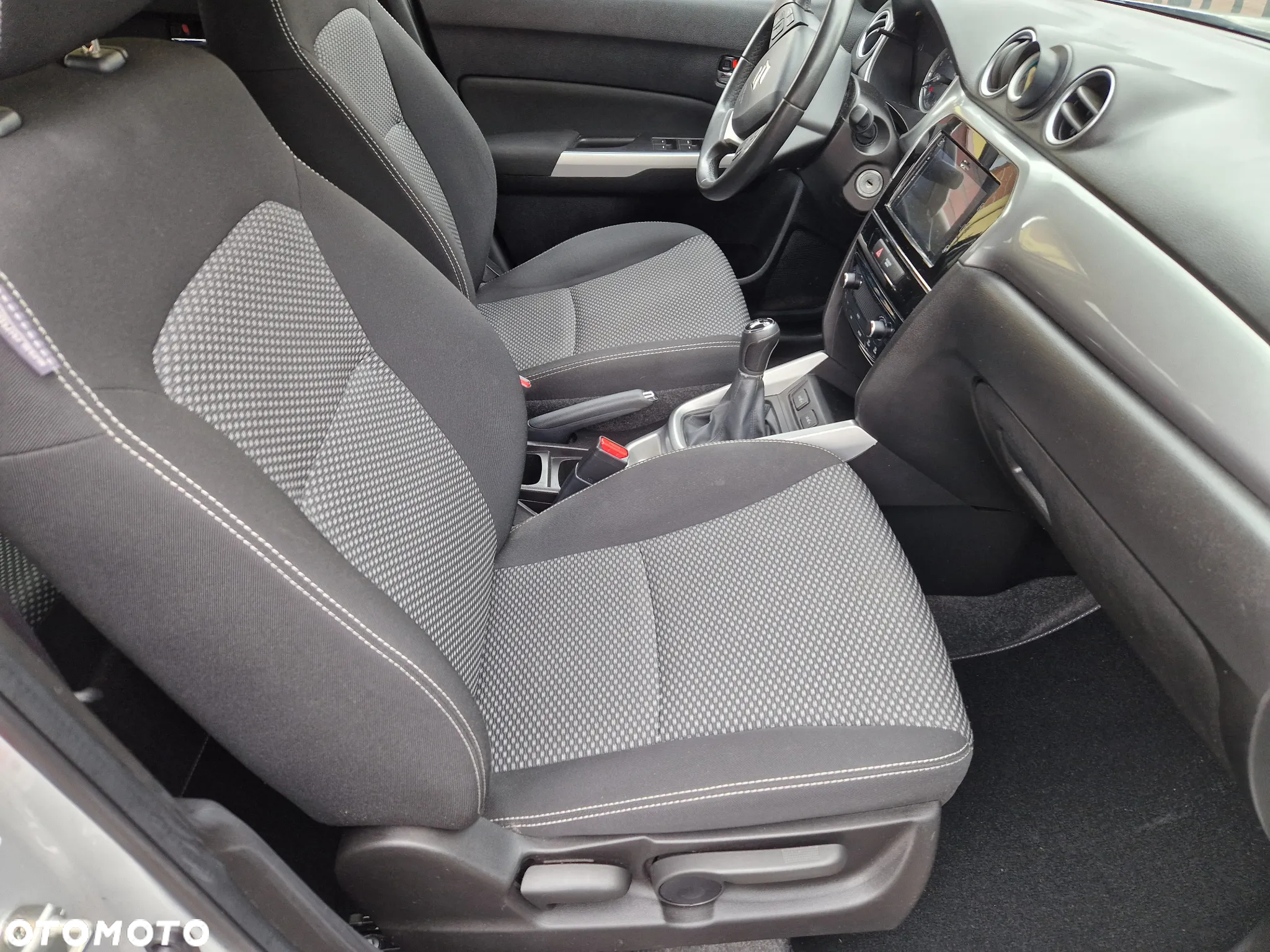 Suzuki Vitara 1.6 Premium 2WD - 13