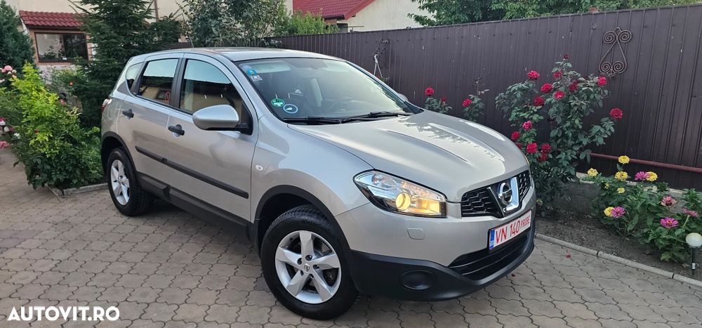 Nissan Qashqai 1.6 visia Start/Stop - 1