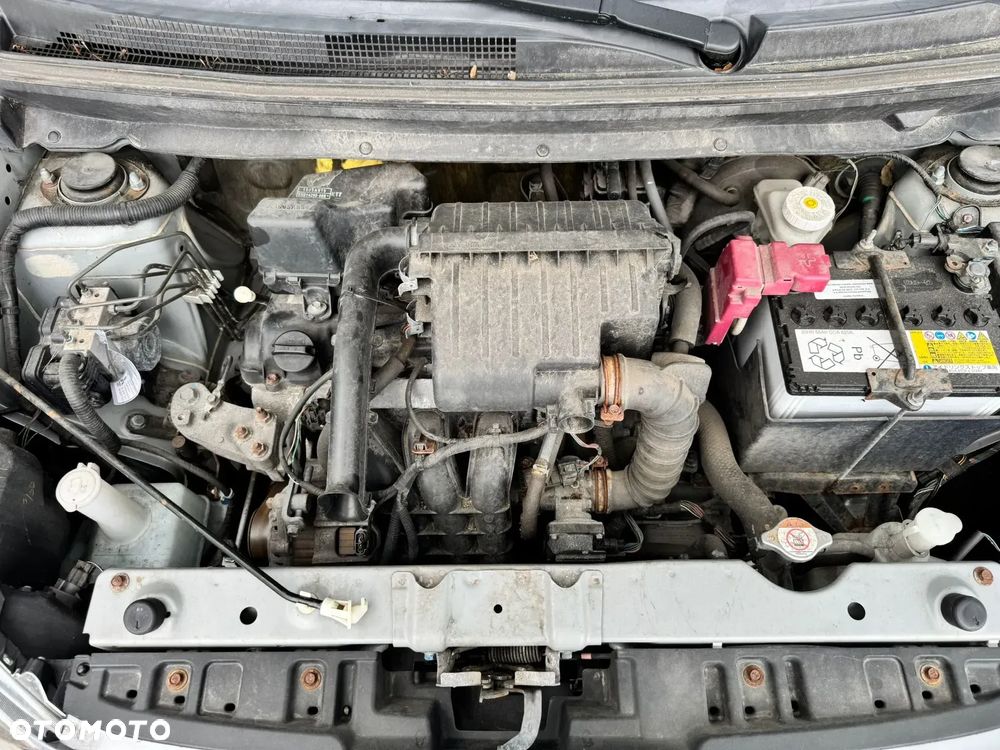 Mitsubishi Space Star 1.2 AS&G Intense CVT - 10