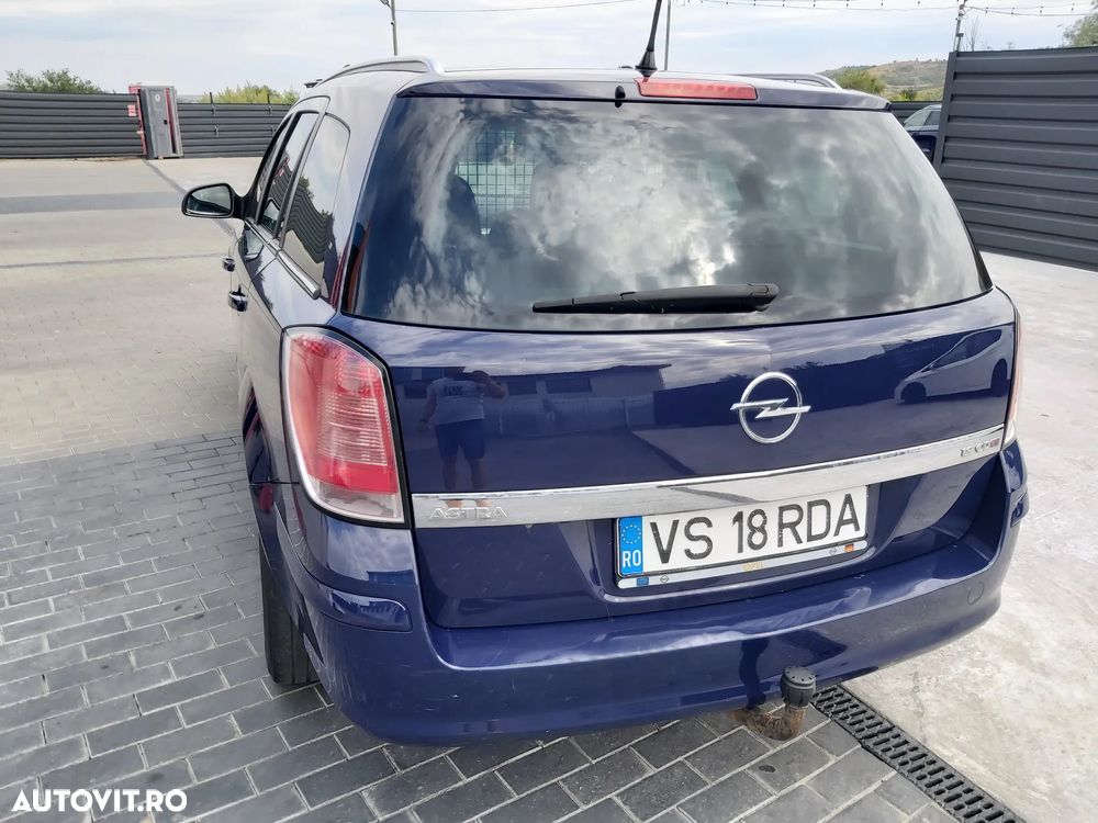 Opel Astra - 4