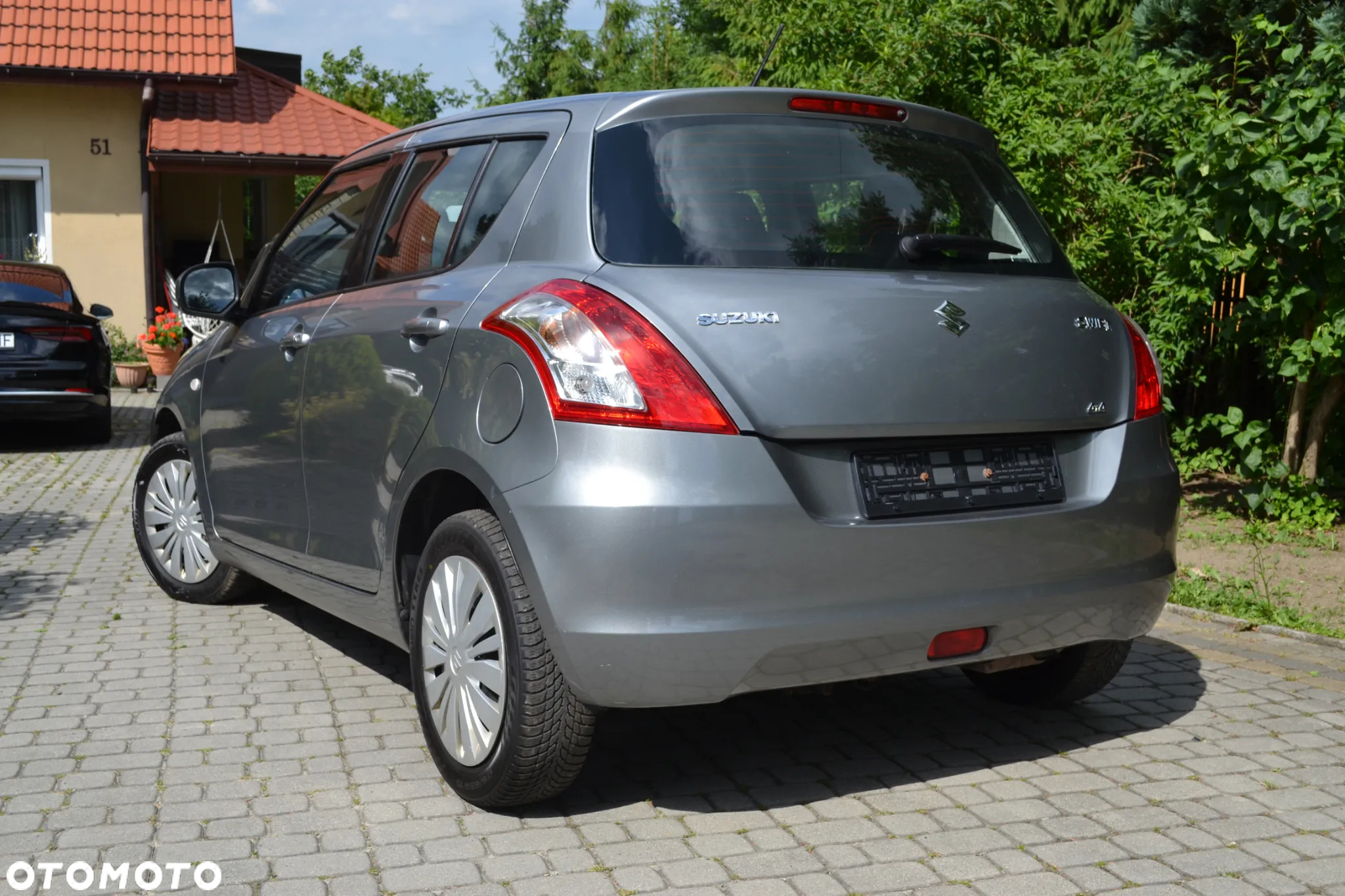 Suzuki Swift 1.2 Premium - 3