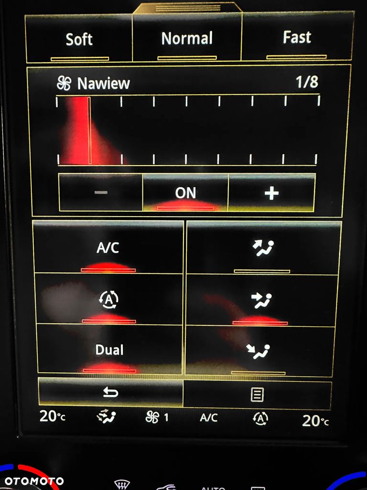 Renault Megane ENERGY TCe 205 EDC GT - 31
