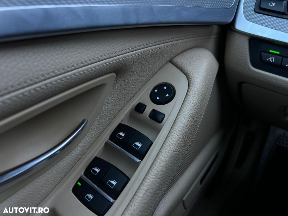 BMW Seria 5 535d xDrive AT - 35