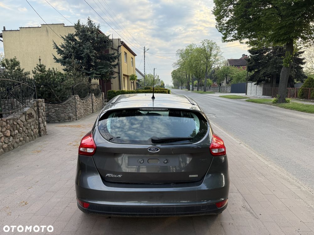 Ford Focus 1.0 EcoBoost Active - 6