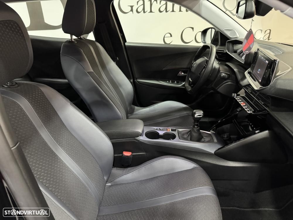 Peugeot 2008 1.2 PureTech Allure - 30