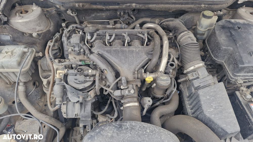 Dezmembrari Citroen C5 an 2010 motor 2.0 Hdi cod RH01 Euro 5 - 7