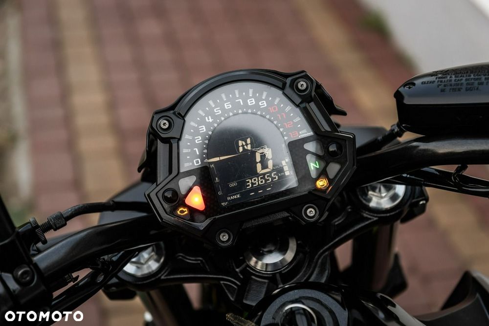 Kawasaki Z 650 - 10