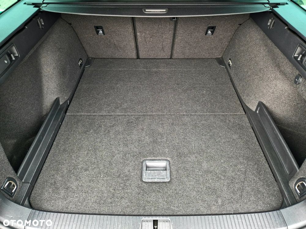 Volkswagen Passat 2.0 TSI Business DSG - 15