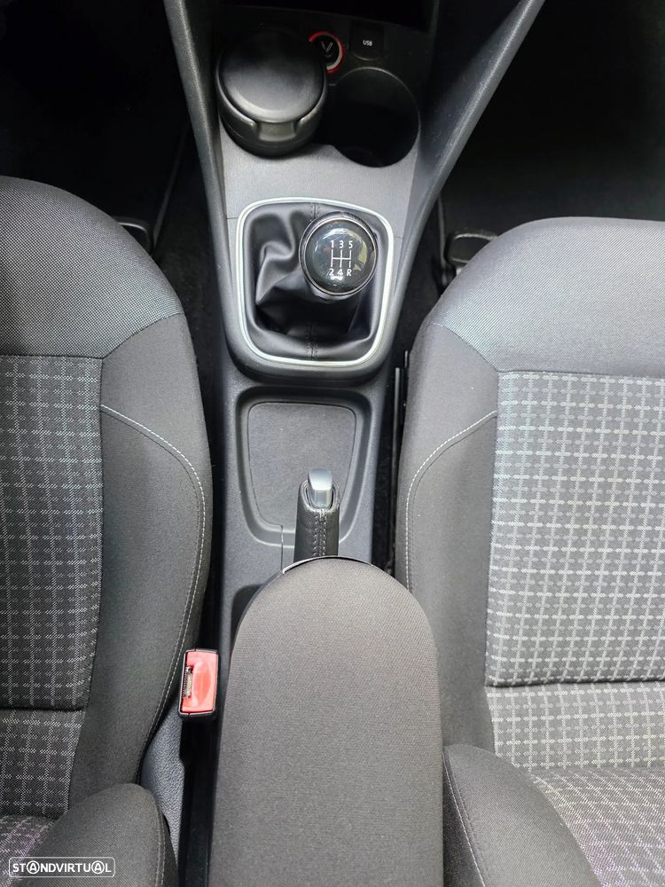 VW Polo 1.0 Confortline - 35