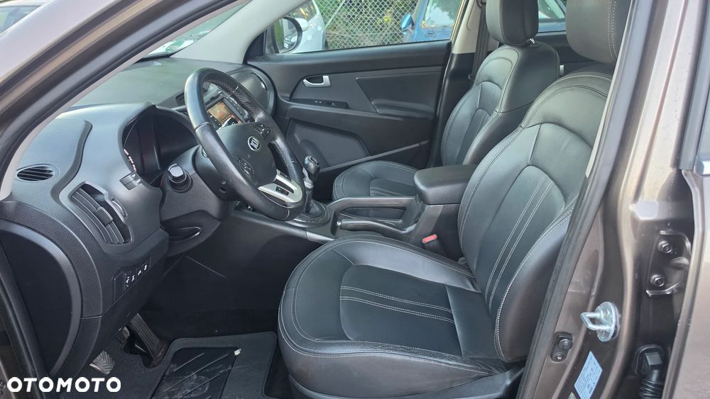 Kia Sportage - 15